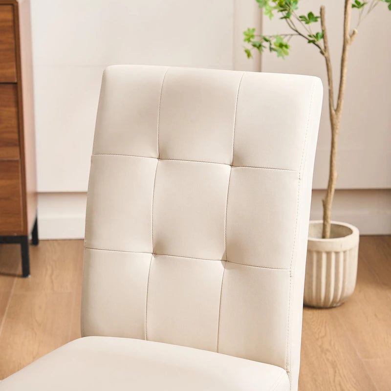 Chaises de salle à manger capitonnées en similicuir (Lot de 2) — 44,5 cm L x 58,4 cm P x 92,7 cm H