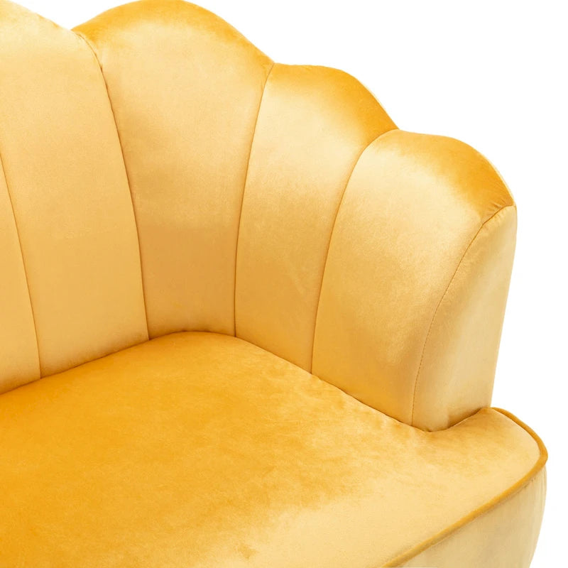 Magnifique canapé 3 places en velours en forme de coquille — 76,25" L x 29,25" l x 33,50" H