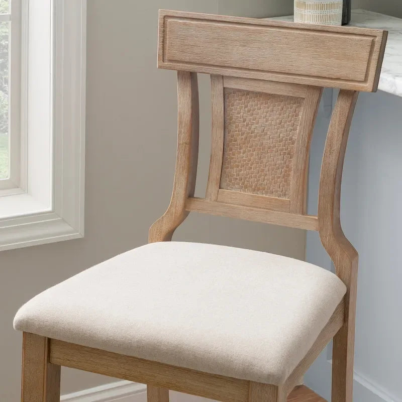 Tabouret de bar en rotin tressé de style rustique