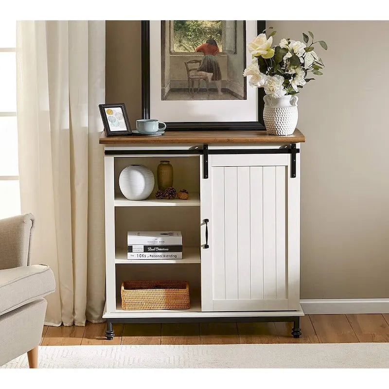 Buffet de cuisine / Console d'entrée — Meuble de rangement blanc de style campagnard avec portes coulissantes façon grange